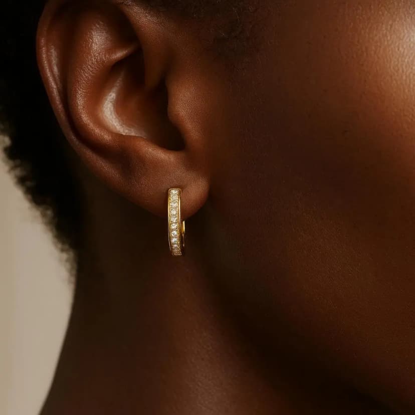 Taş Sıralı Xuping Halka Küpe