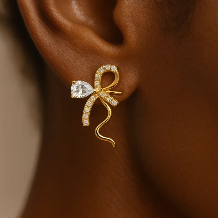 Fiyonk Tasarımlı Xuping Küpe