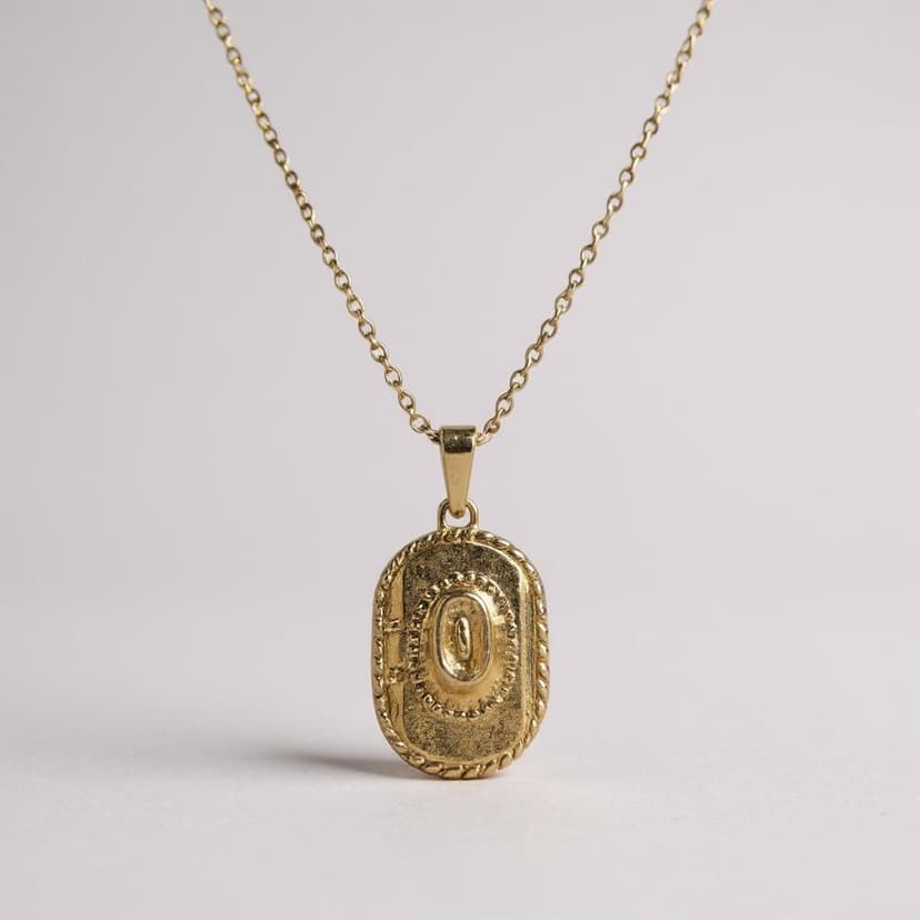 Kovboy Şapkası Kolye