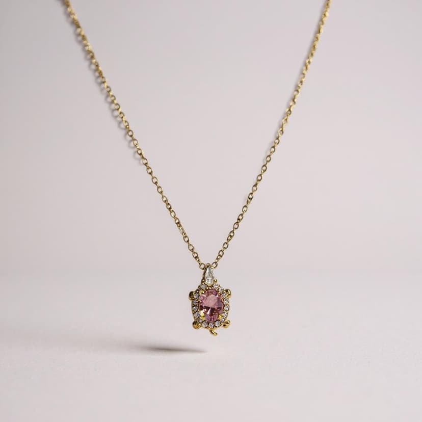 Pembe Taşlı Zarif Kolye