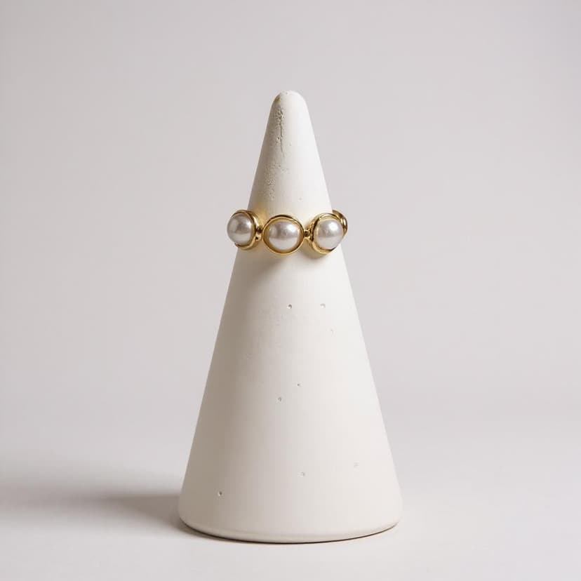 Gold Pearl Trio Yüzük