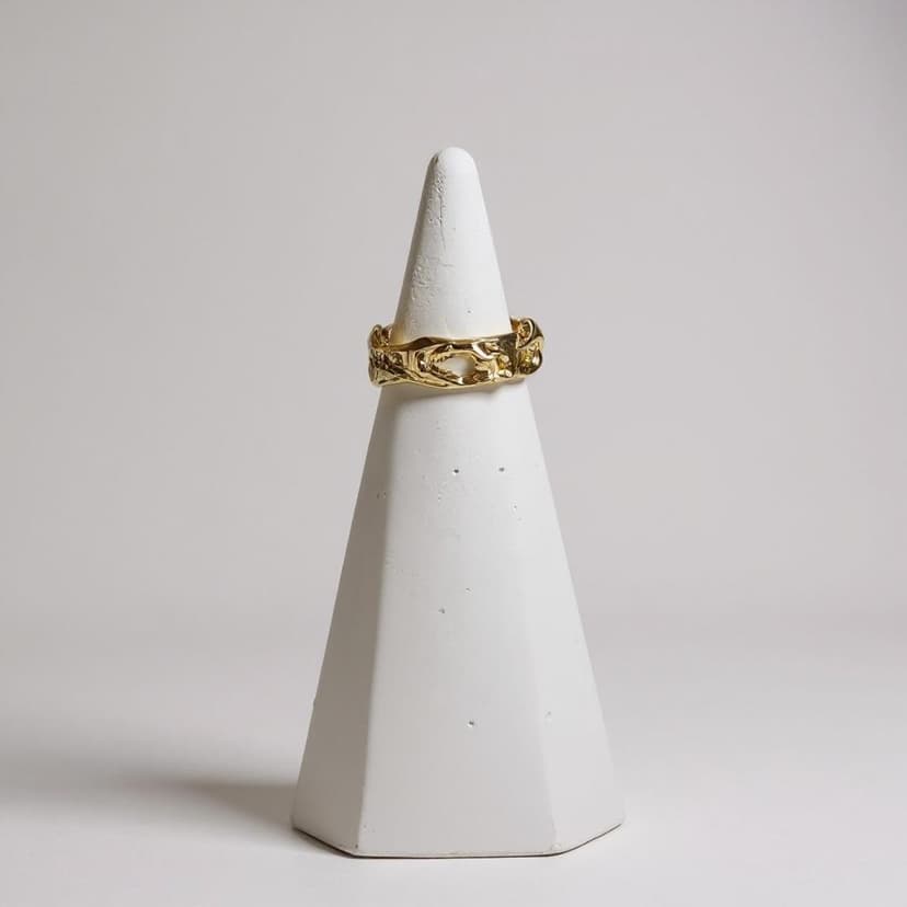 Gold Organic Texture Yüzük