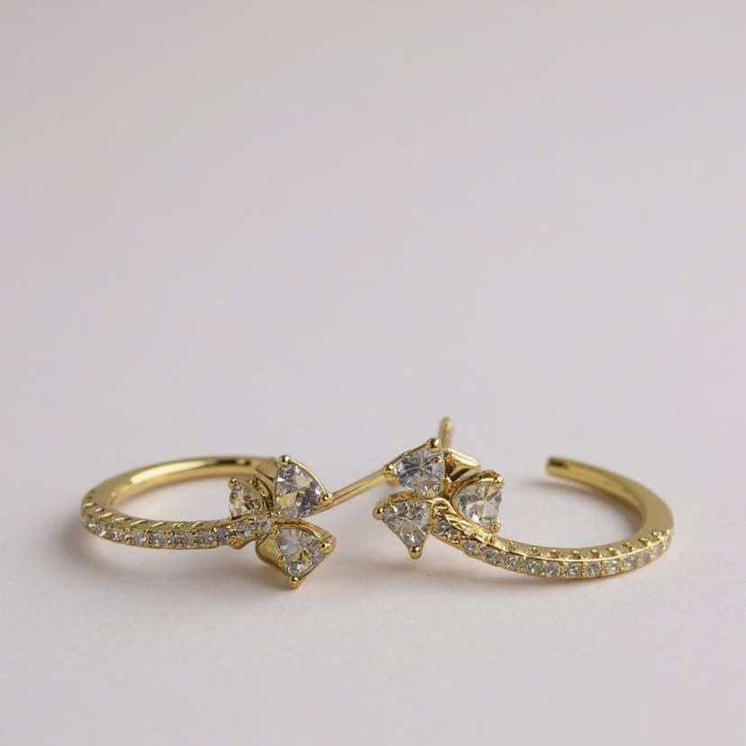 Kelebek Işıltılı Gold Küpe