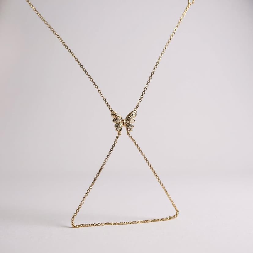 Zarif Kelebek Figürlü Şahmeran