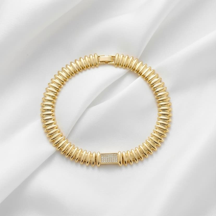 Kalp ve Taş Detaylı Sıralı Bileklik Şık