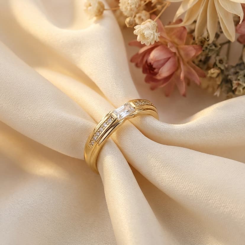 Baget Taşlı ve Kanal Montürlü Modern Yüzük